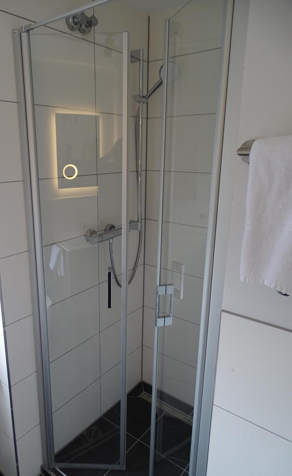 Hotel Zur Therme 巴德韦斯特科特 外观 照片