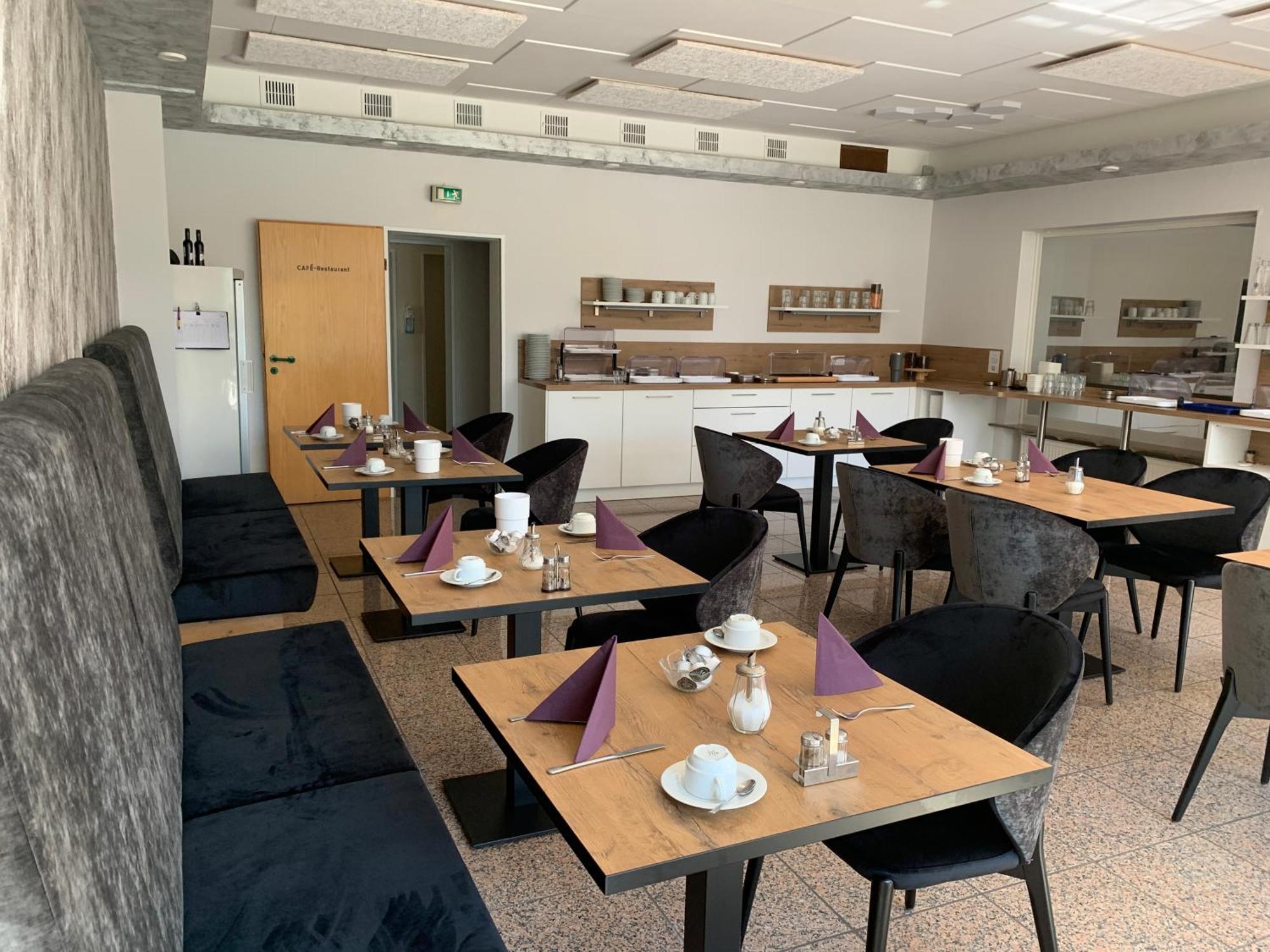 Hotel Zur Therme 巴德韦斯特科特 外观 照片