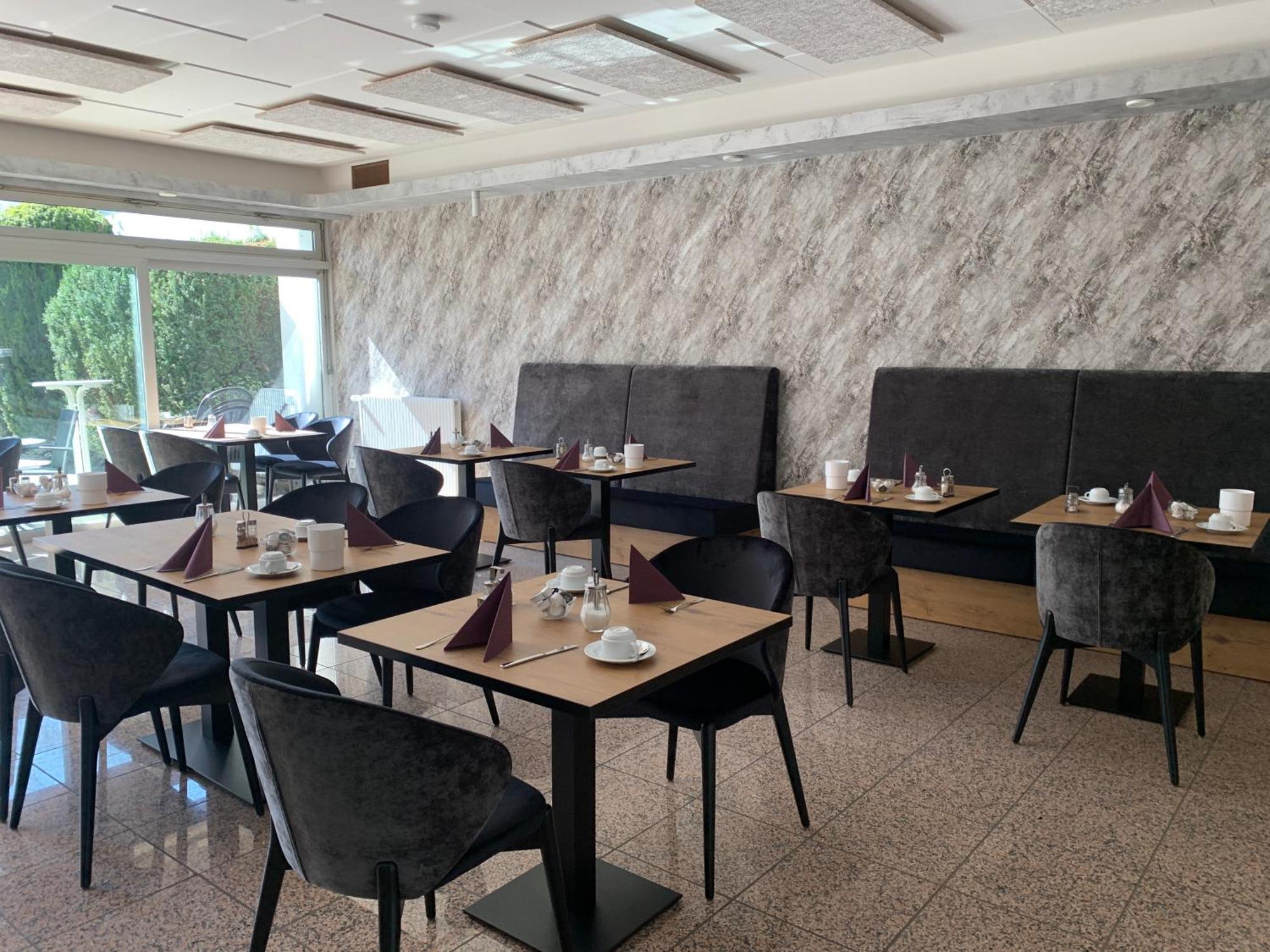 Hotel Zur Therme 巴德韦斯特科特 外观 照片